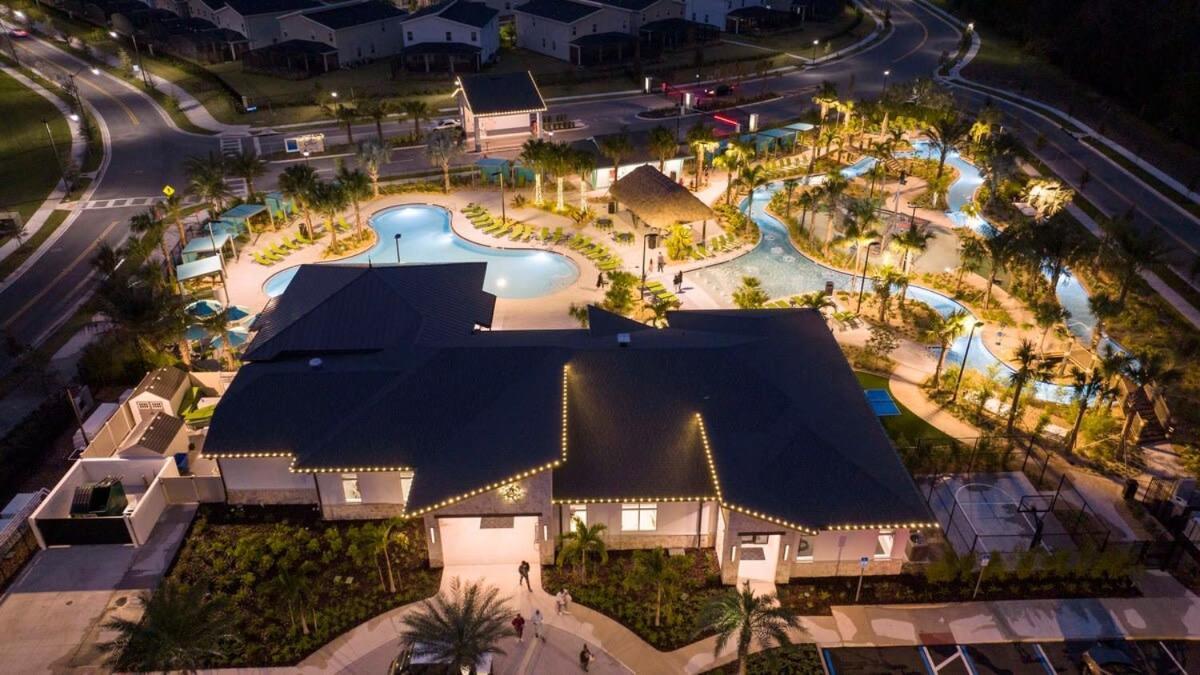 Stunning Family Friendly 5 Bd W/ Pool Close To @ Storey 4242 Kissimmee