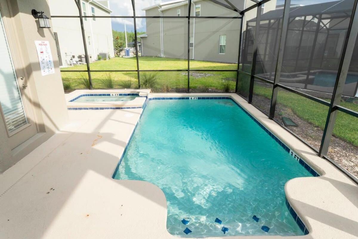 Stunning Family Friendly 5 Bd W/ Pool Close To @ Storey 4242 Holiday home