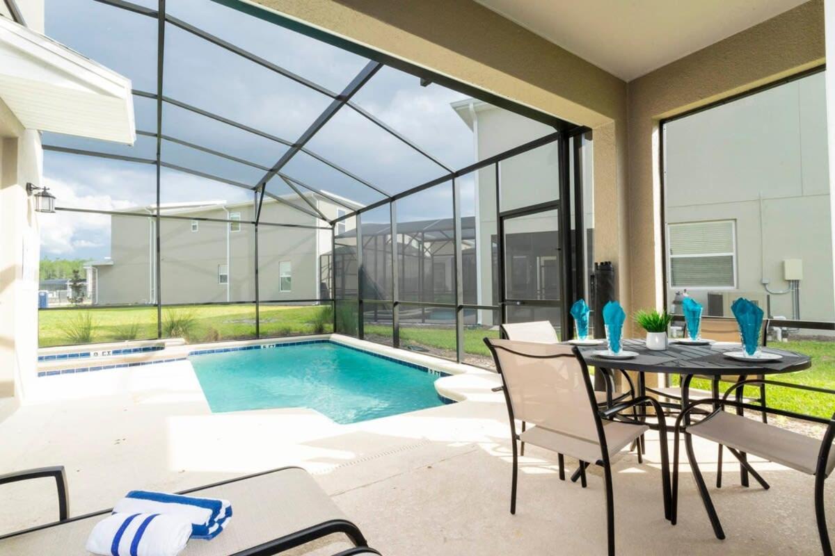 Stunning Family Friendly 5 Bd W/ Pool Close To @ Storey 4242 Kissimmee
